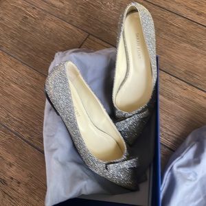 Brand new never worn Beautiful Sarah Flint Natalie gunmetal lame ballet flat.